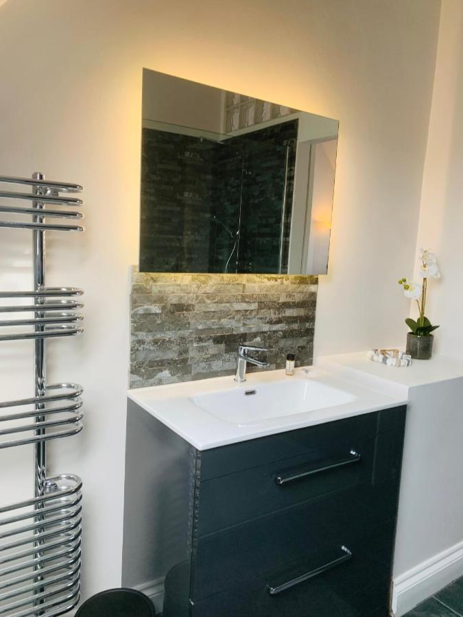 Penthouse Suite, Sea View, Close To Shops, Beach And Train St Leonards-on-Sea Exteriér fotografie